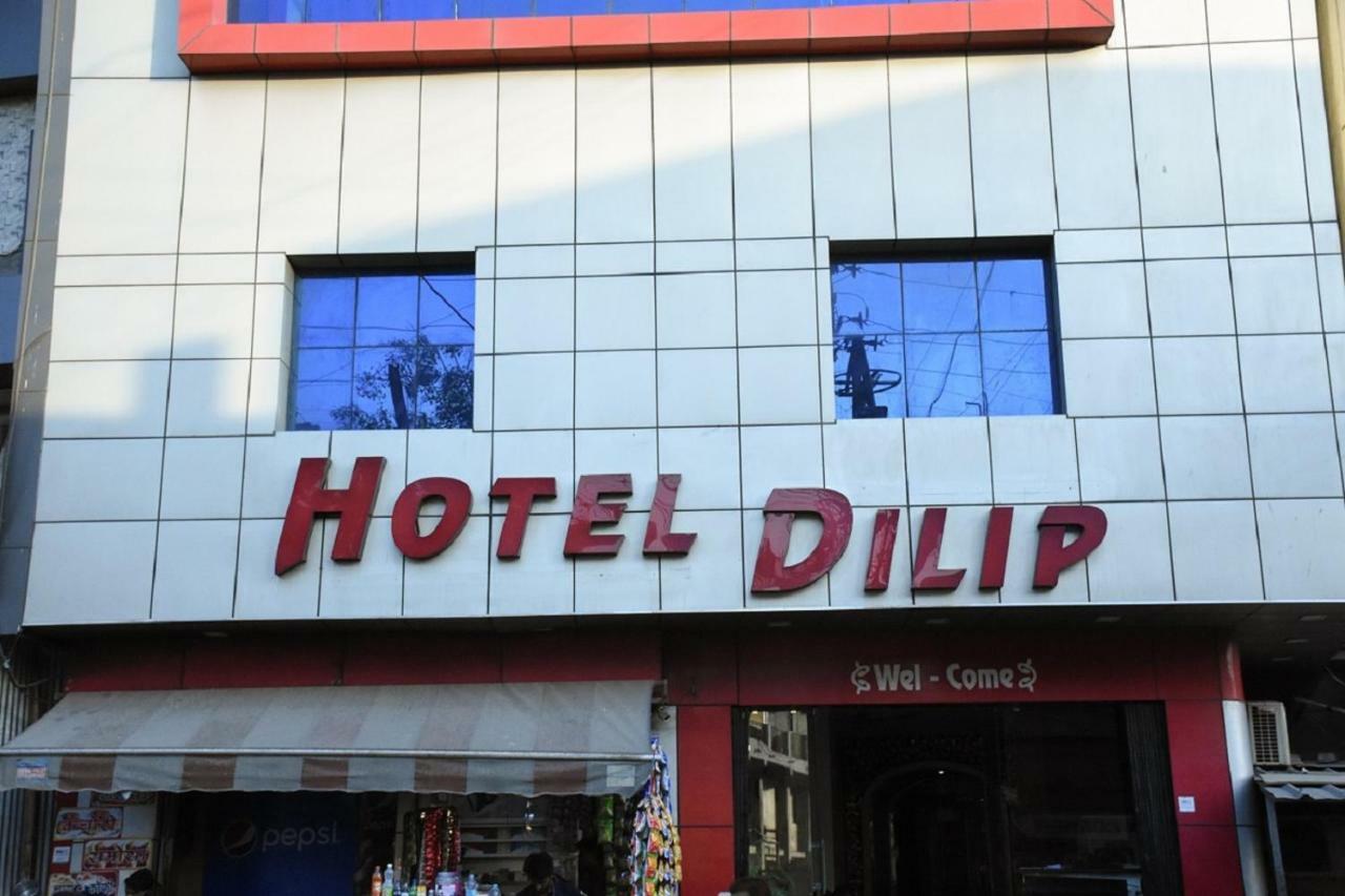 Hotel Dilip Indore Dış mekan fotoğraf