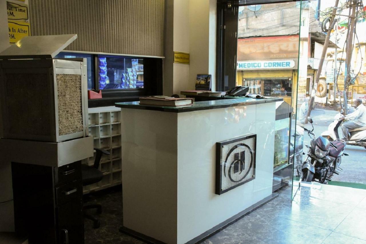Hotel Dilip Indore Dış mekan fotoğraf